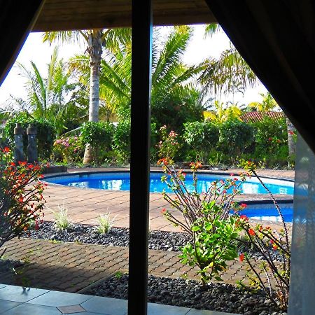 Hotel Puku Vai อังกาโรอา ภายนอก รูปภาพ