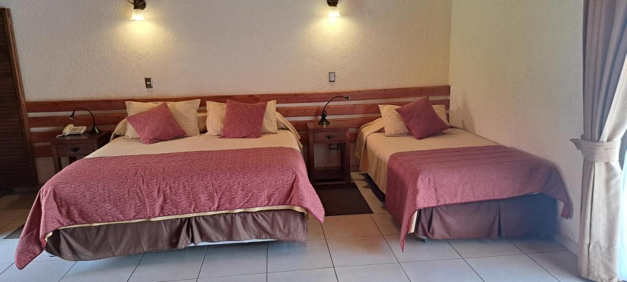 Hotel Puku Vai อังกาโรอา ภายนอก รูปภาพ